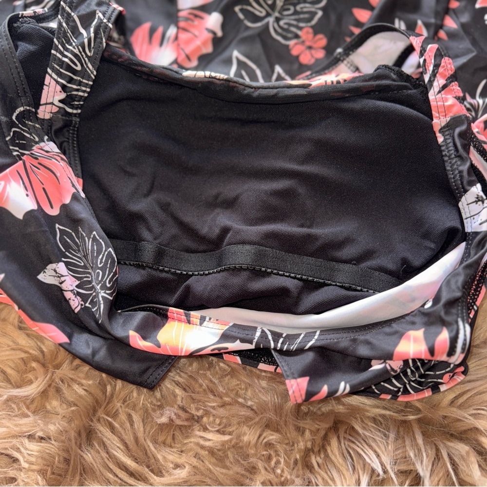 One Piece Swimsuit Slimming Skirted Bathing Suit, Swimdress, Black & Tropical M​ - Picture 8 of 11
